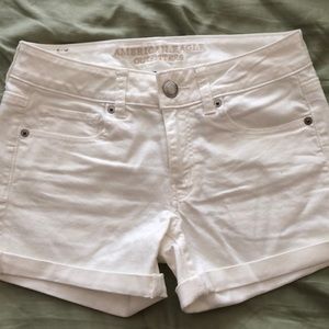 American Eagle white denim midi shorts size 4